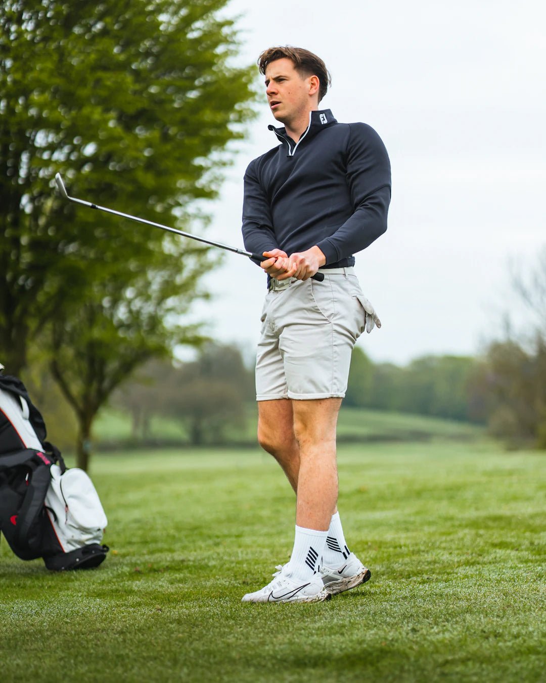 Layering Techniques for Optimal Comfort in Golf Fashion - PevyBrand
