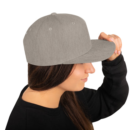 QuickSnap Cap: Must-Have Snapback Hat - PevyBrand
